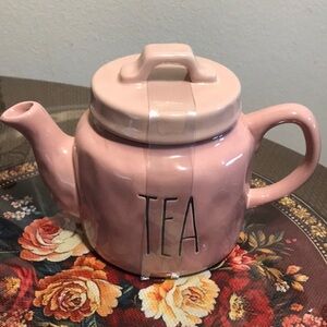 Pink Ceramic Tea Pot with Lid - Tea Canister Style